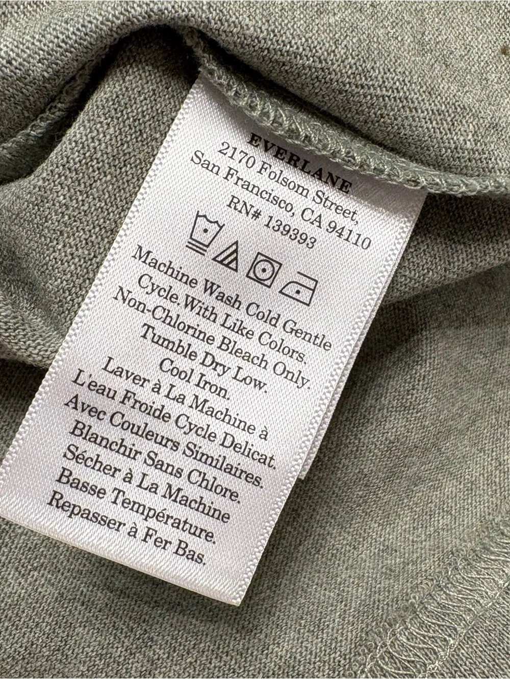EVERLANE Organic Cotton Pocket Tee Shirt - Picture 4 of 7